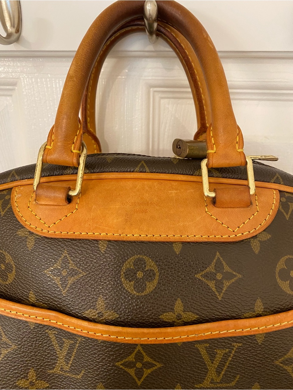 Vintage Louis Vuitton Monogram Deauville Handbag - Picture 2 of 16